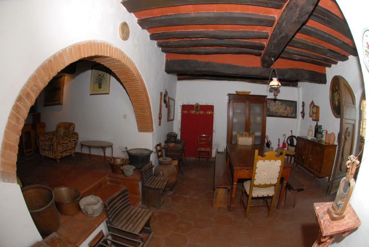 Agriturismo I Poggi إمبرونيتا المظهر الخارجي الصورة